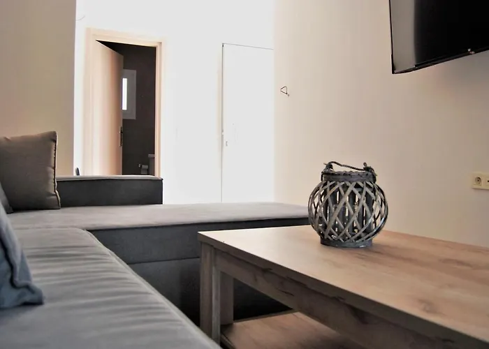 Atrium Apartment